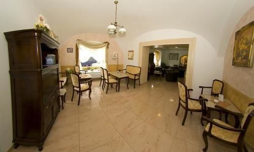 Hotel Ruze 4*